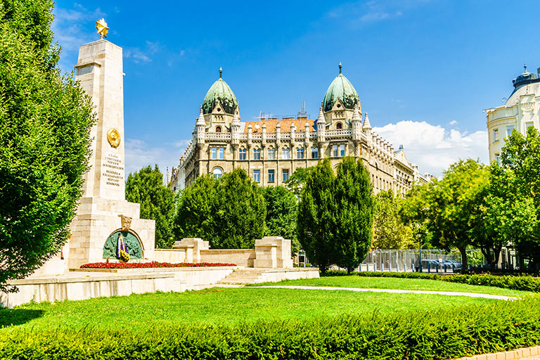 כיכר החירות בודפשט